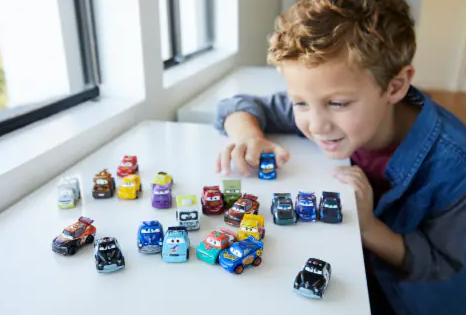Retro Toy Blind Box – Mini Cars, Robots & Classic Collectibles