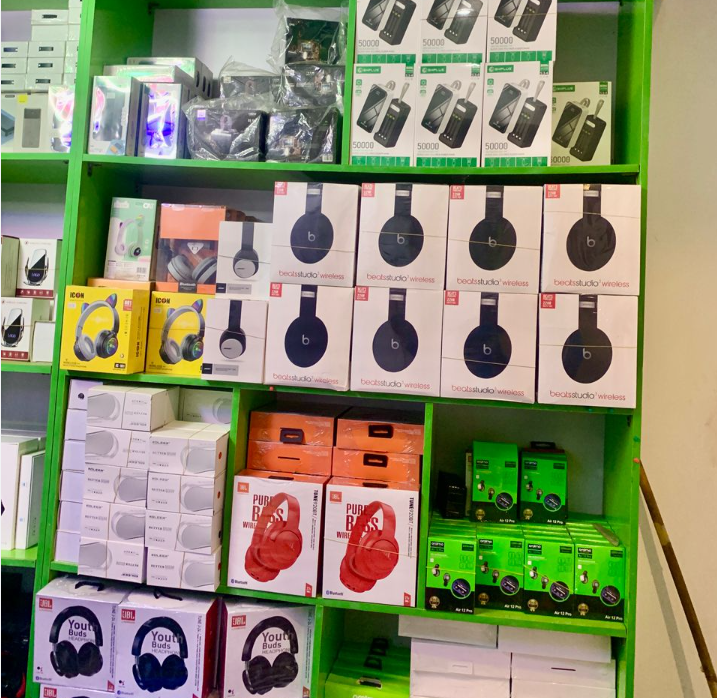 Gadget Surprise Box – Everyday Useful Tech Picks