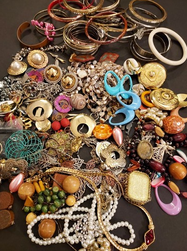 Boho Accessories Mystery Bag – Free-Spirit Style Picks