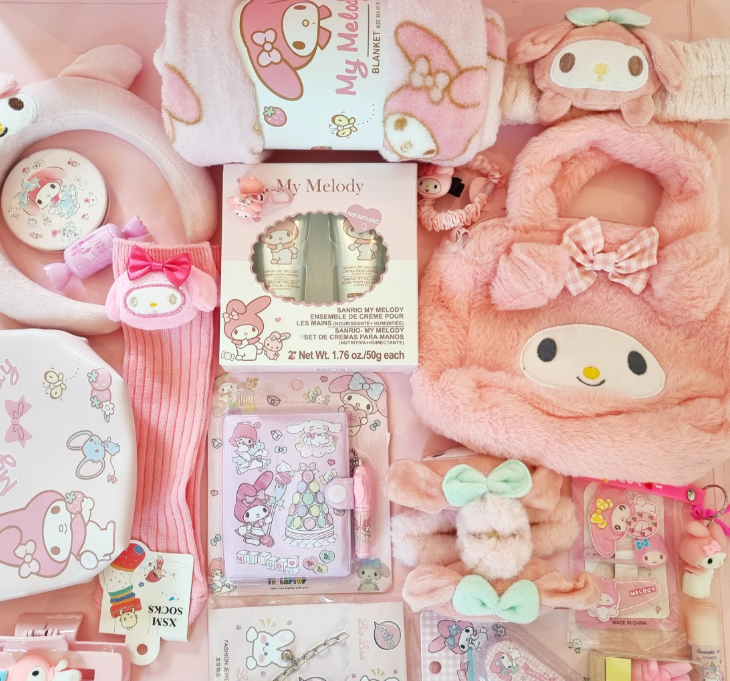 Kawaii Stationery Mystery Box – Cute Desk Must-Haves