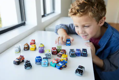 Retro Toy Blind Box – Mini Cars, Robots & Classic Collectibles